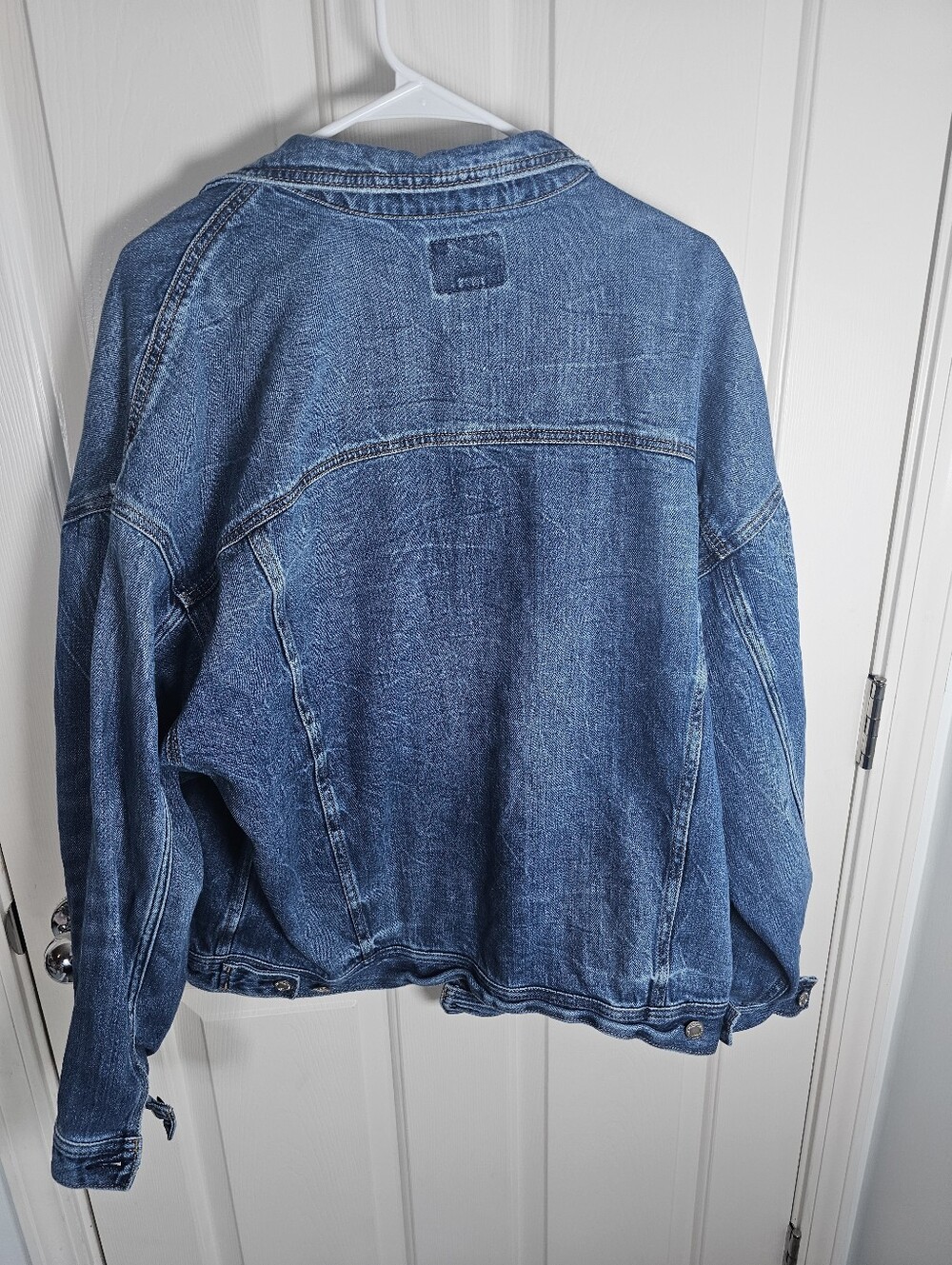 AE Boyfriend Denim Jean Jacket Womans Size XL - Picture 4 of 4